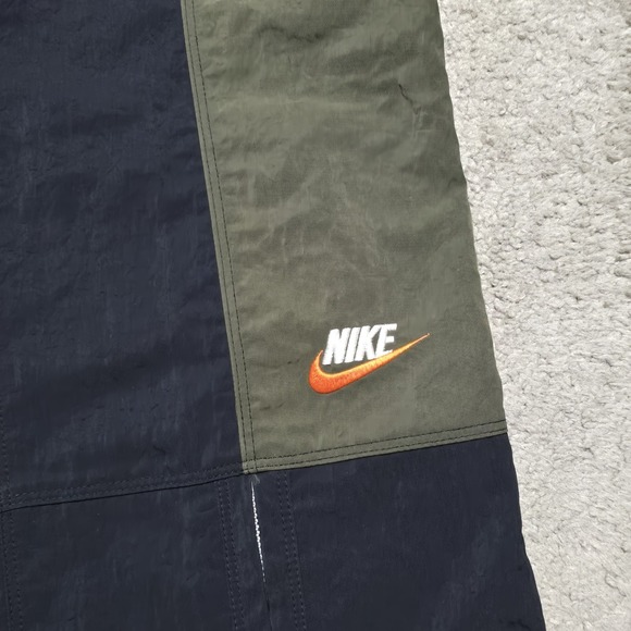 Nike Womens M City Utility High Rise Pants Repel FB7252-010 Olive Black - Picture 5 of 16